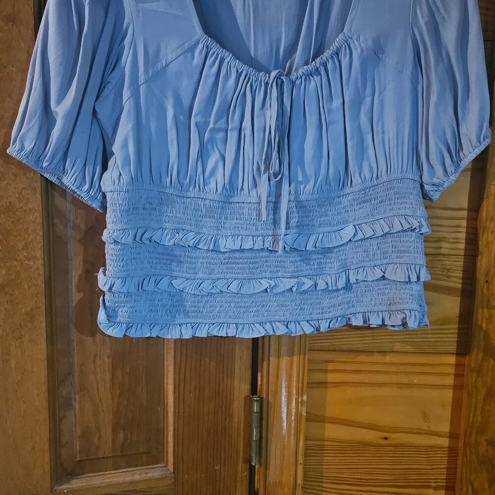 Smocked top - Picture 2 of 3